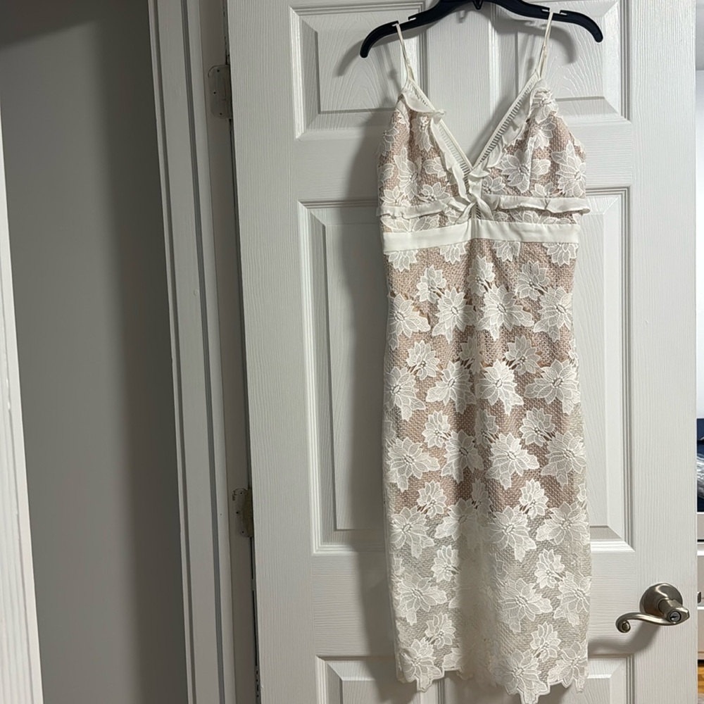 Lace dress